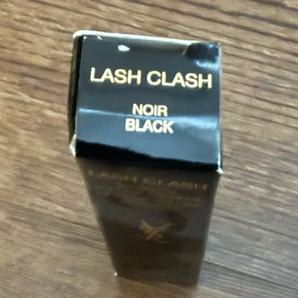 YSL Mini LASH CLASH EXTREME VOLUME MASCARA- Noir 2mL
